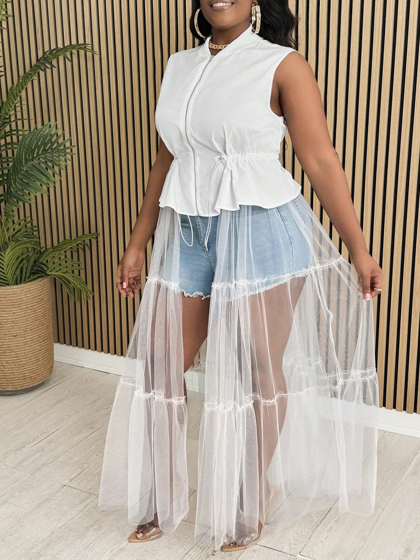 Plus- size mesh sleeveless ruffled top