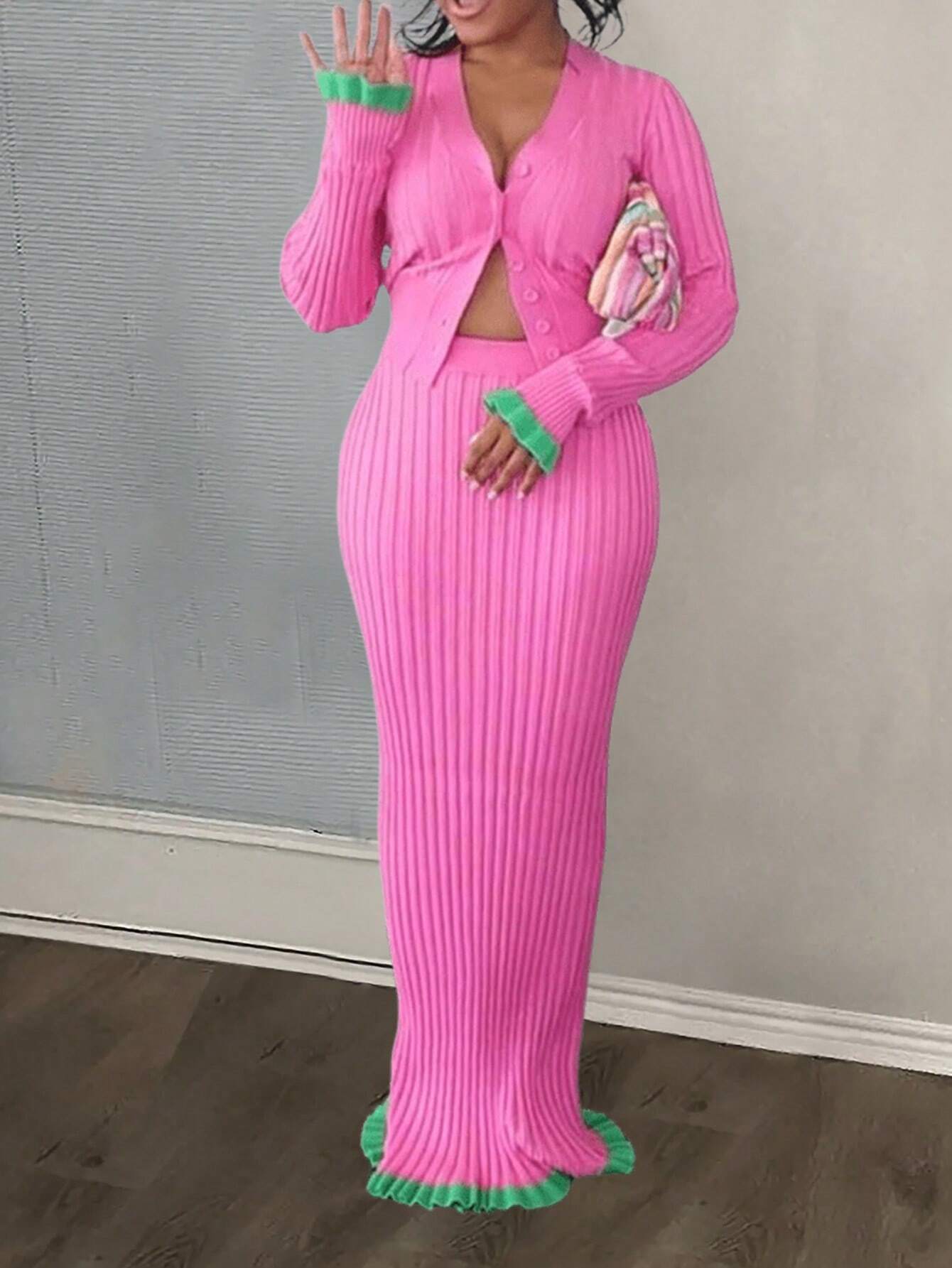 V-neck long-sleeved sweater skirt set