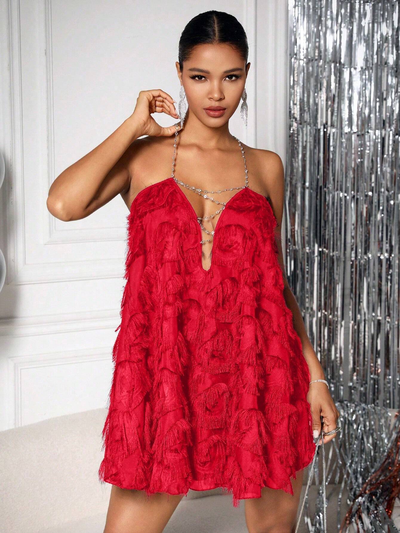 Chain cross backless feather dress