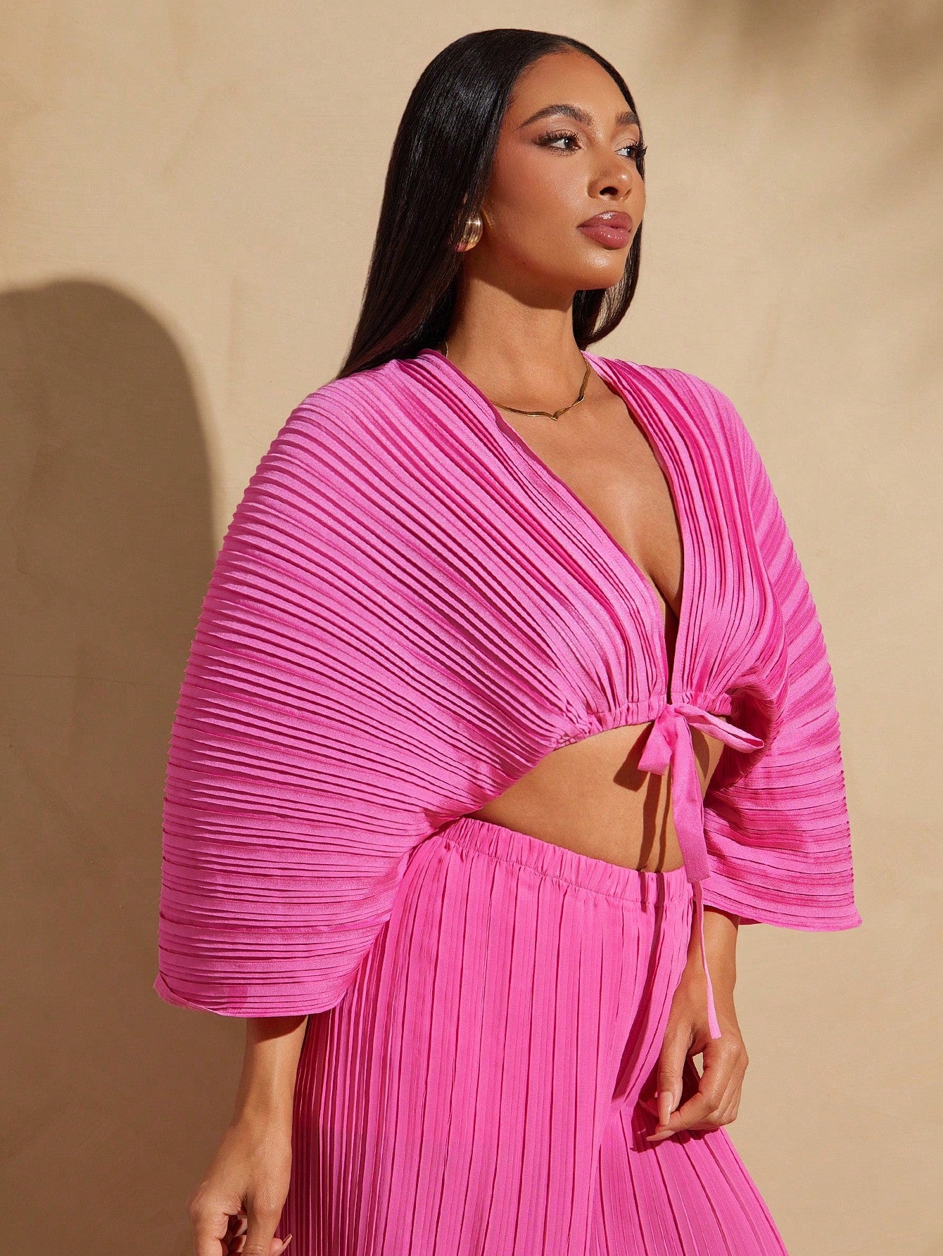 Plunge pleated neck self tie top