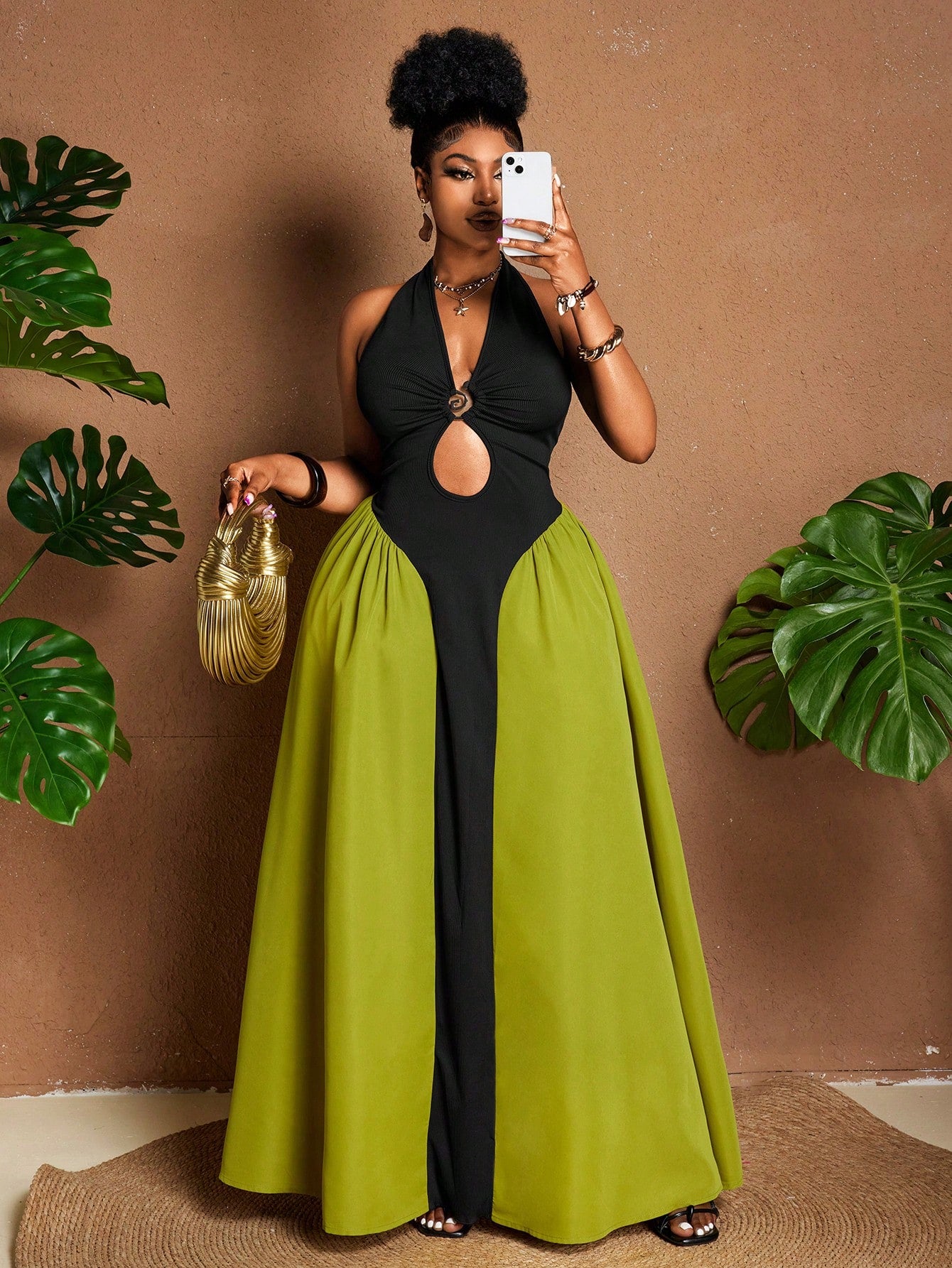 Plus size plunging neckline tied metal buckle contrast dress