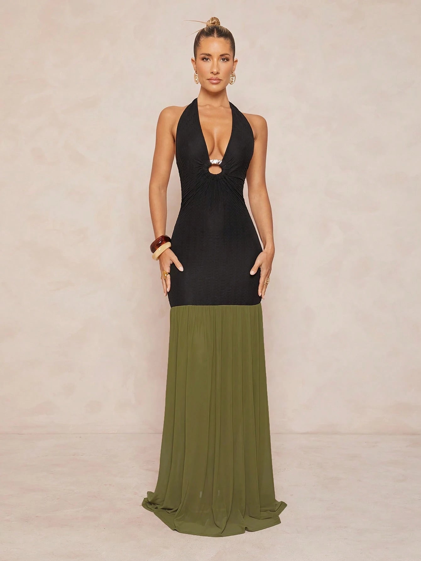 Backless deep v-neck metal decor dress