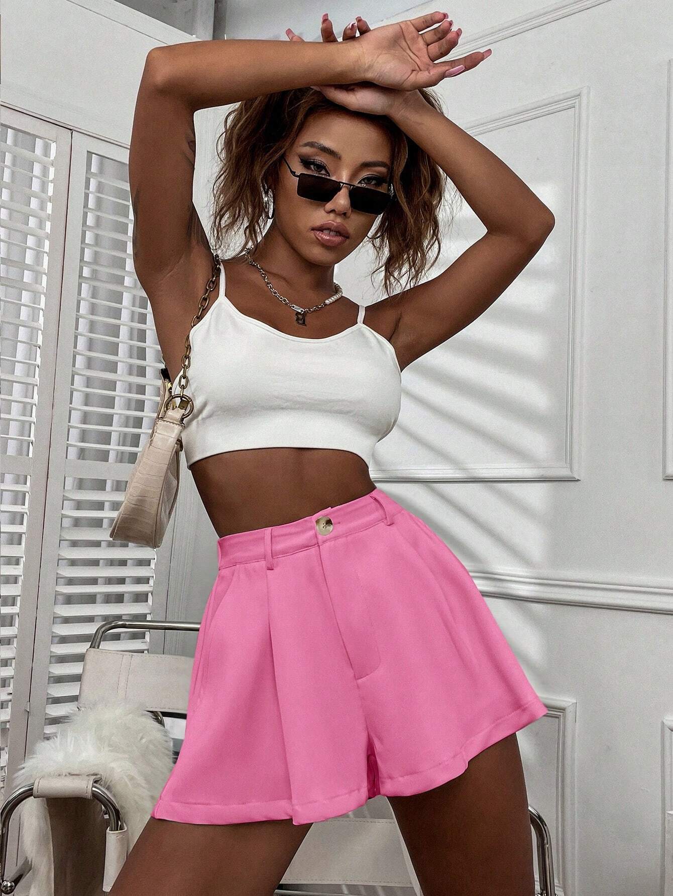 Wide leg shorts with pockets