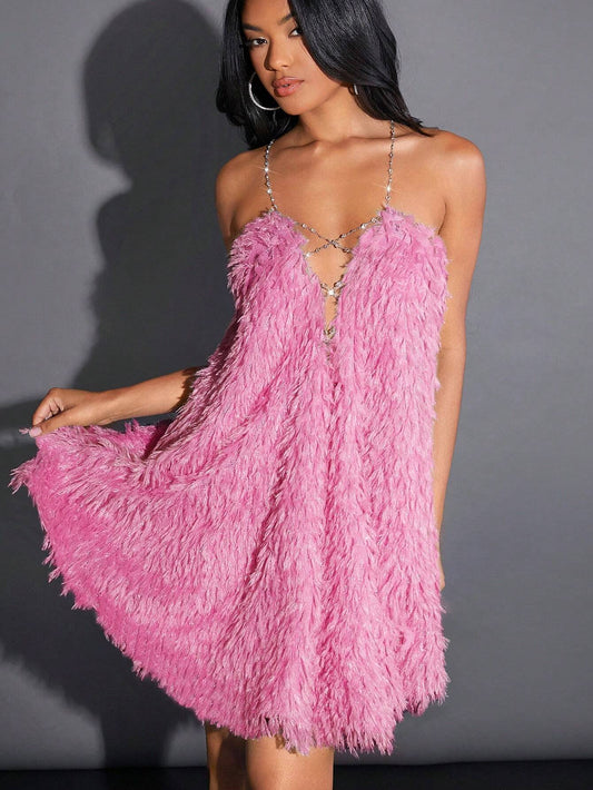 Chain cross backless furry dress