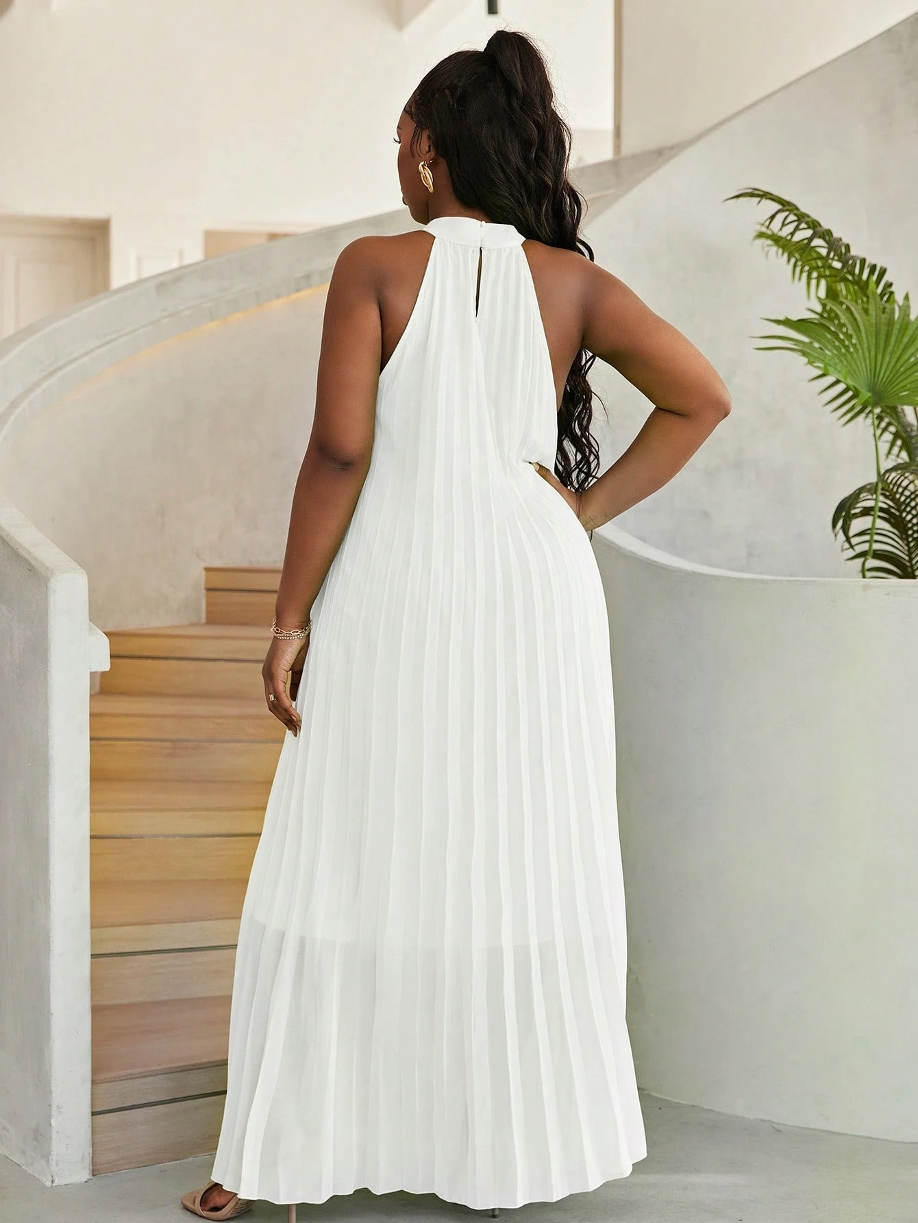 Plus size halter pleated maxi dress