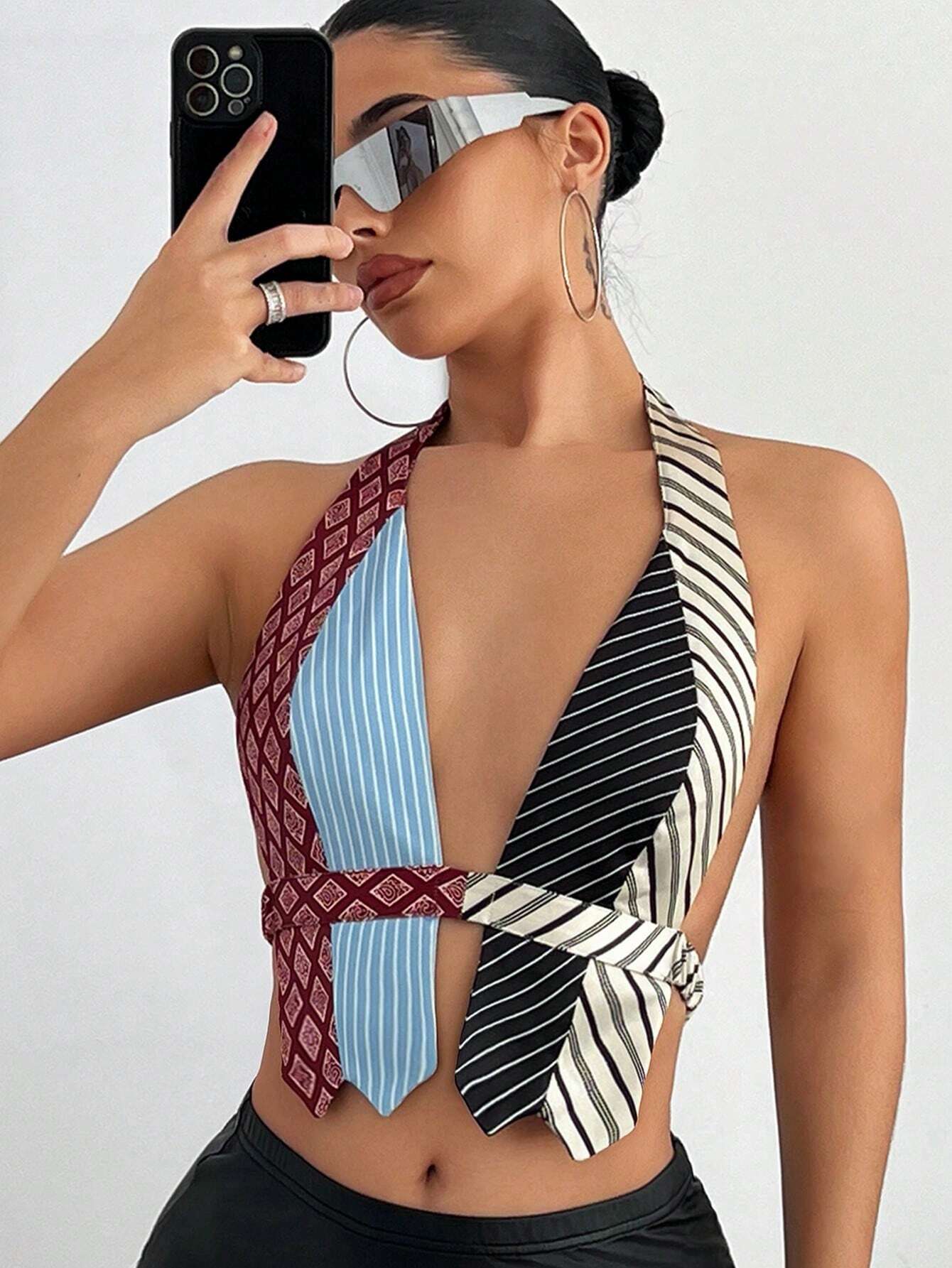 Tie up halter neck crop top