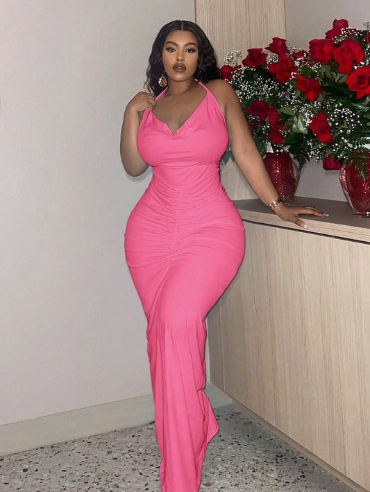 Plus-size Halter neck fitted maxi dress