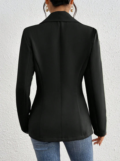 Single breasted waist cinching blazer