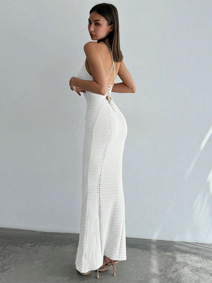 Backless maxi crotchet dress