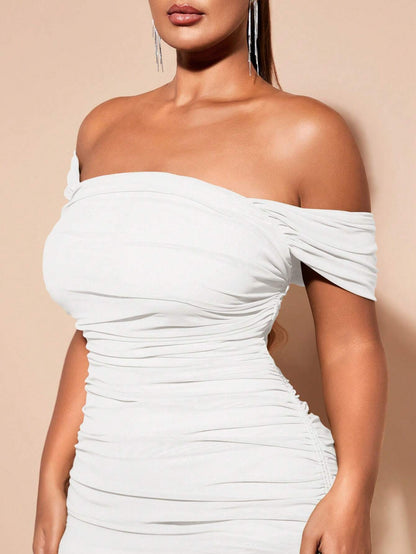 Plus size off shoulder ruched midi dress