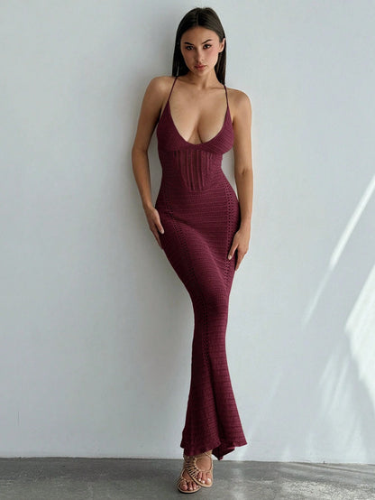 Backless maxi crotchet dress