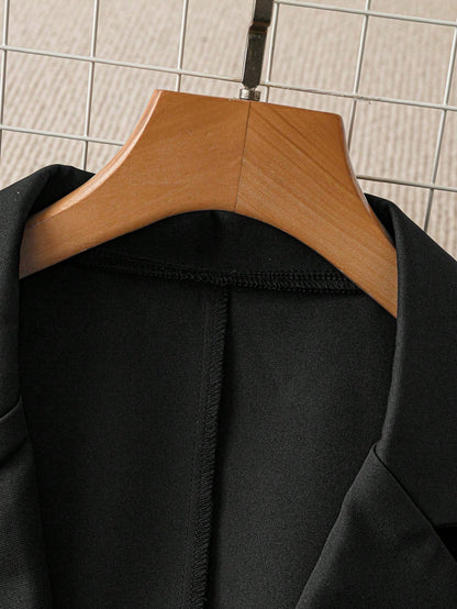 Fitted solid colour jacket