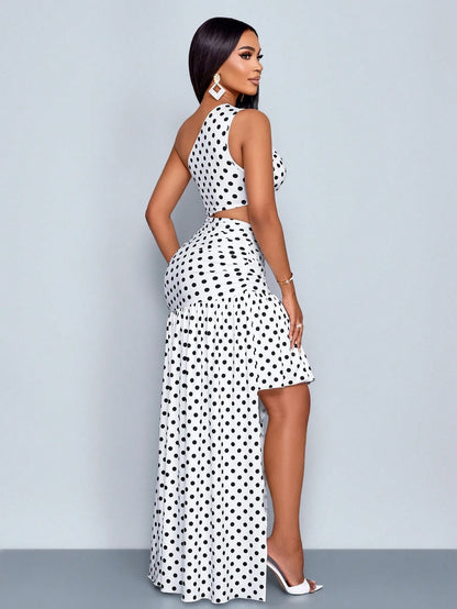 Plus-size One-Shoulder Polka Dot Maxi Dress