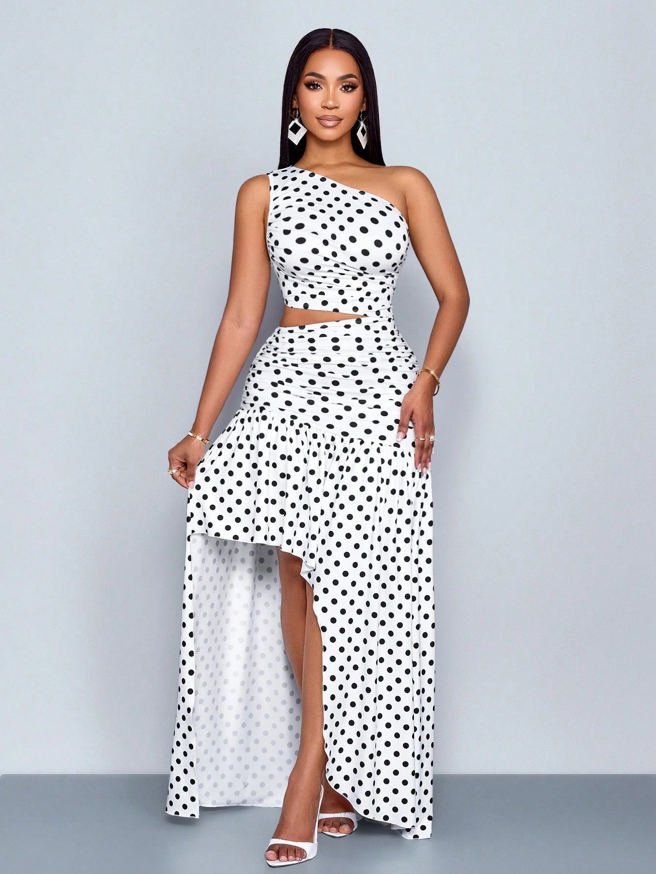 Plus-size One-Shoulder Polka Dot Maxi Dress
