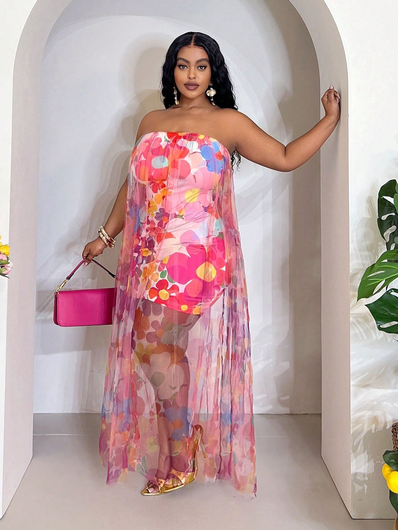 Plus-size strapless floral print dress