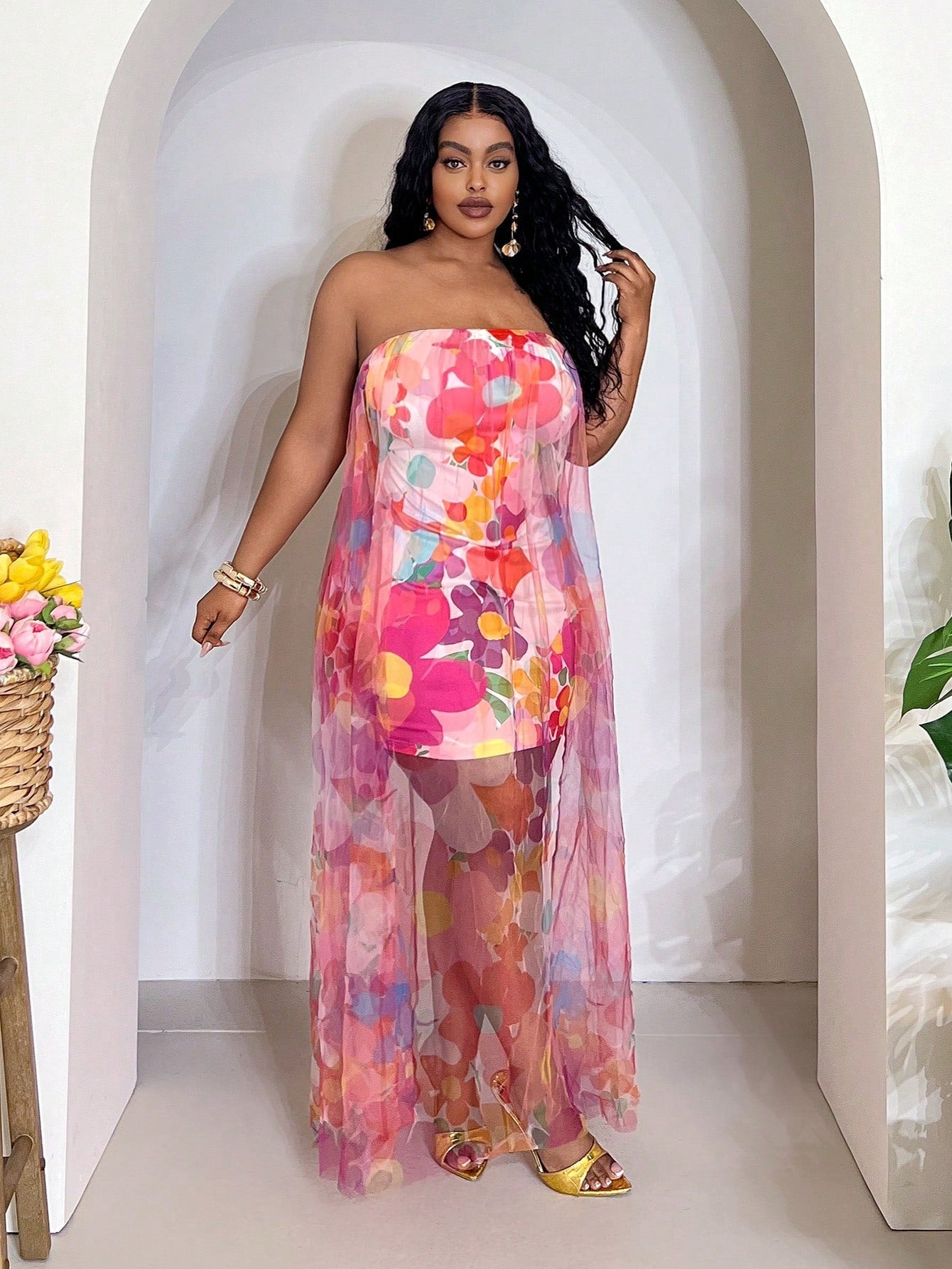 Plus-size strapless floral print dress