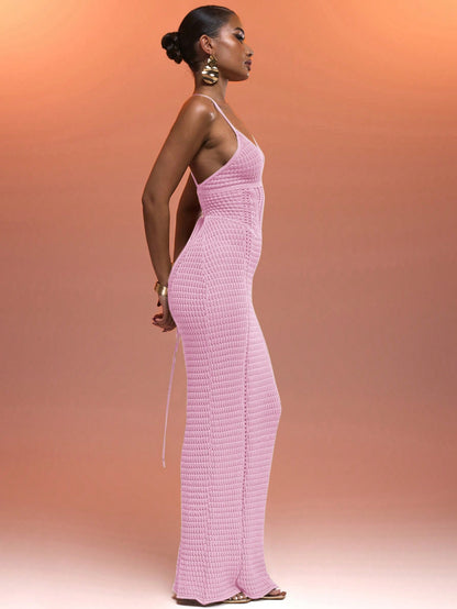 Backless maxi crotchet dress