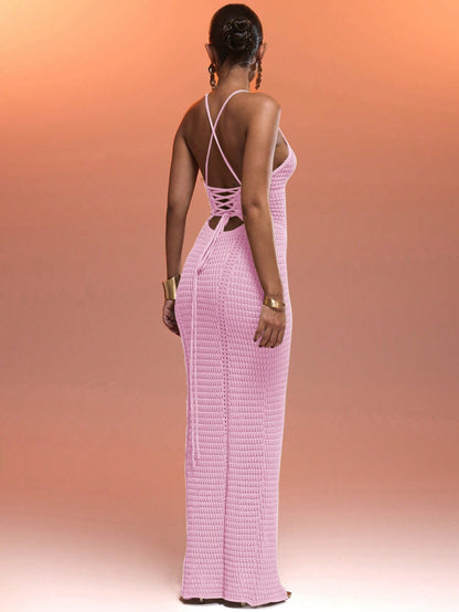 Backless maxi crotchet dress