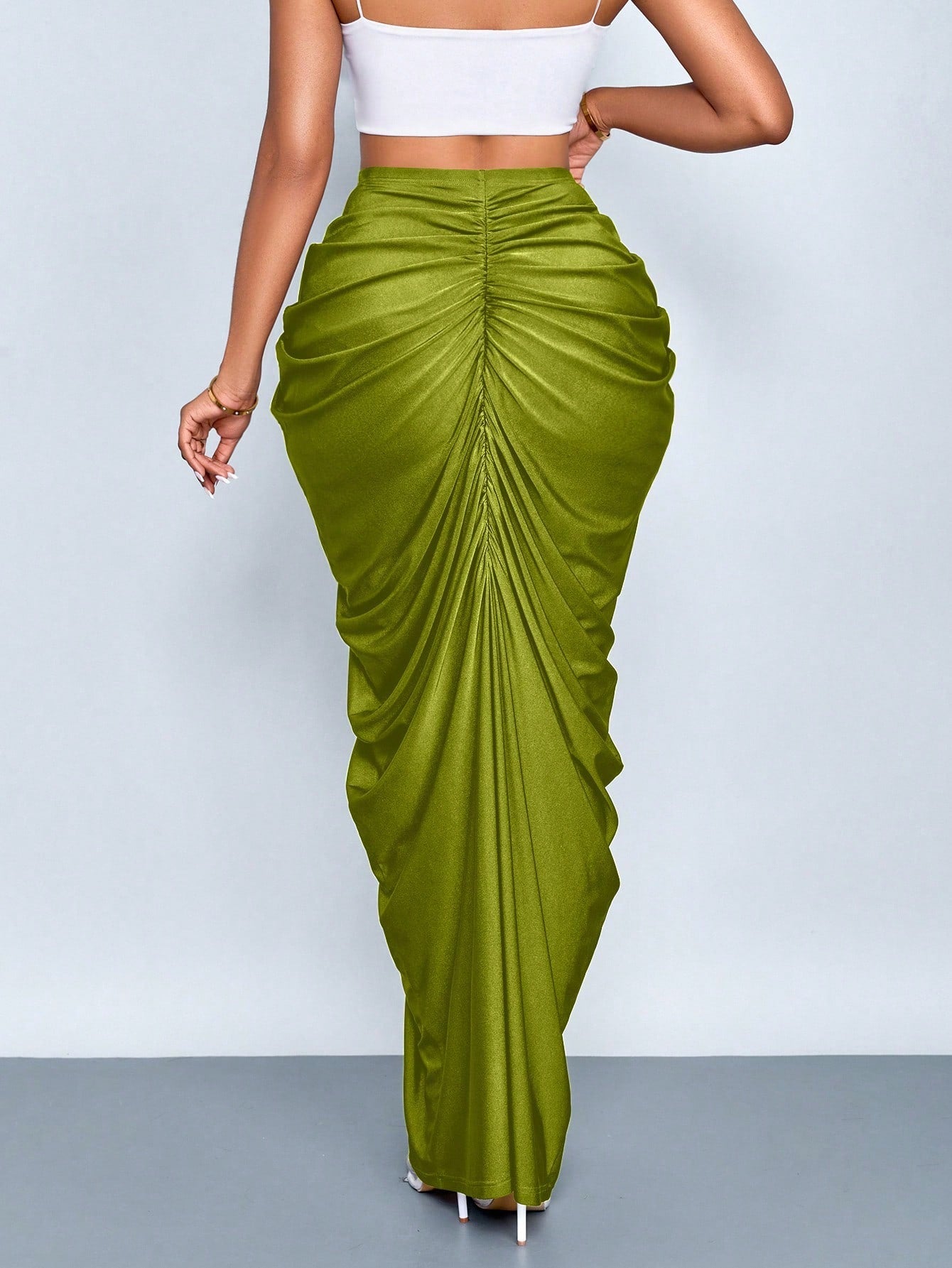 Gathered ruched skirt