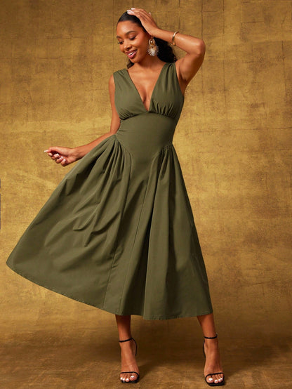 Plunge neck pleated midi dress