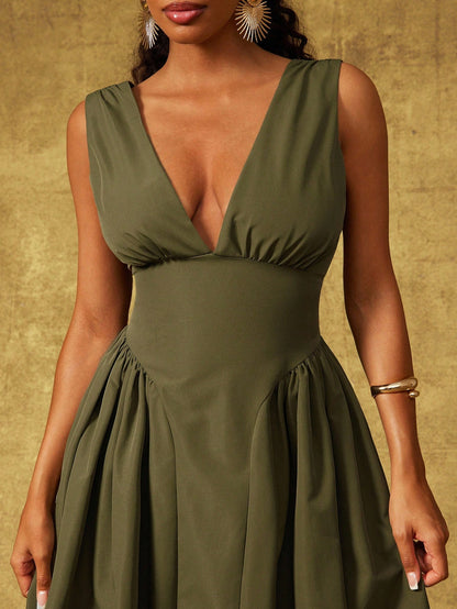 Plunge neck pleated midi dress