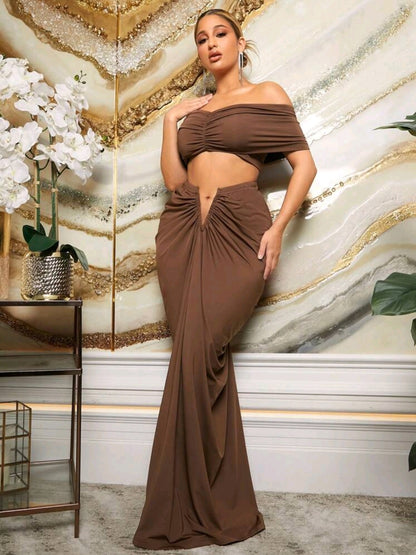 Tubed v cut skirt set