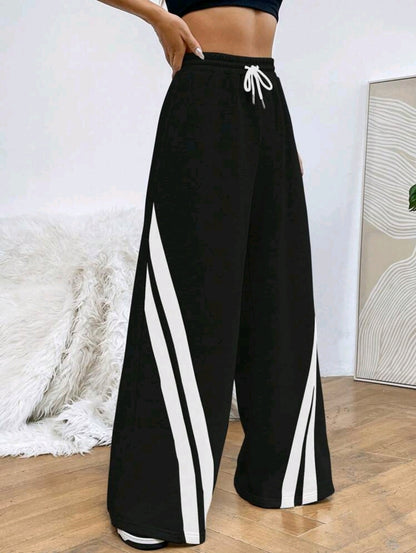 Relaxed striped pants