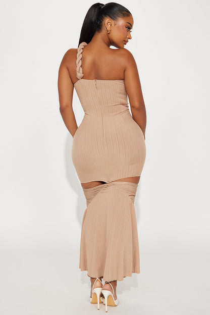 Rope cut out maxi dress