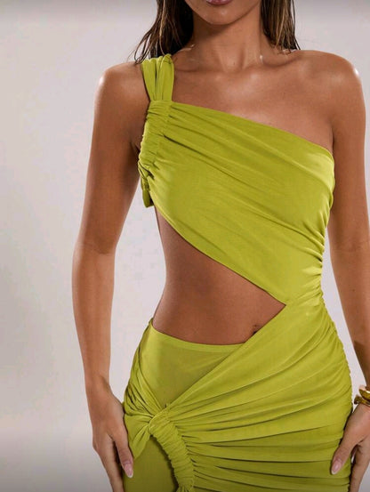 One shoulder cutout maxi dress