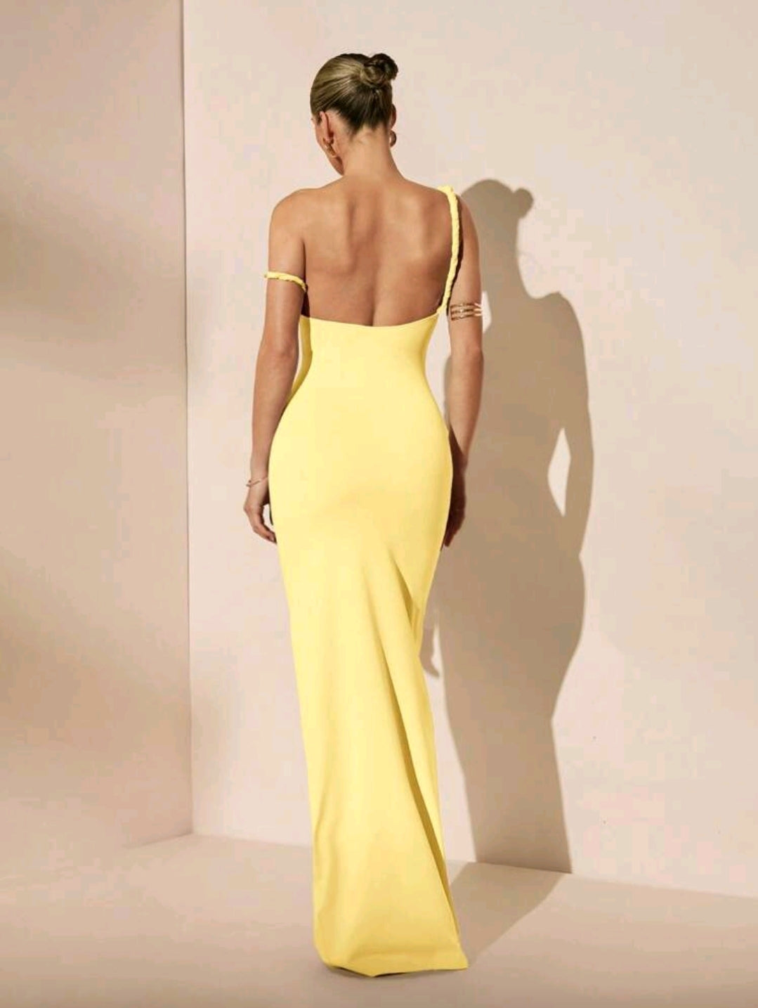 Off shoulder fitted maxi dress