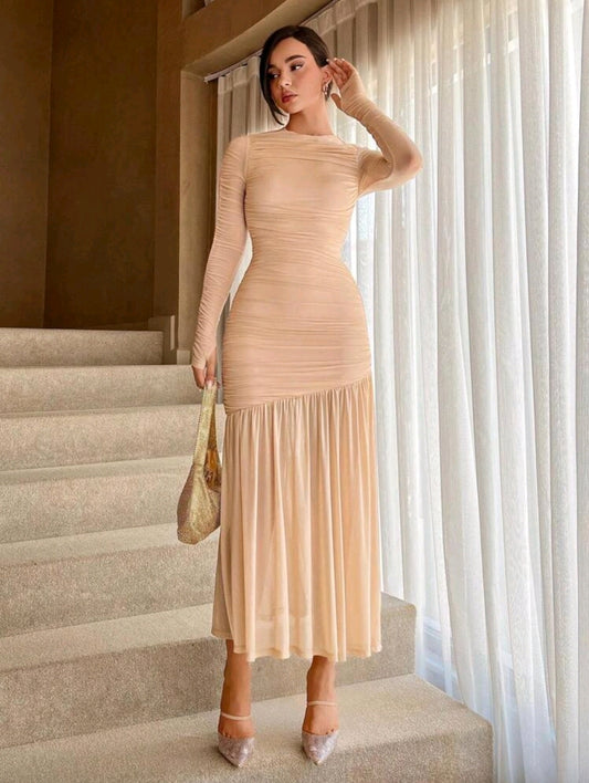 Fitted maxi long sleeve dress