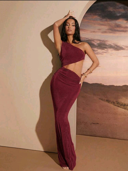 Asymmetric cut out one shoulder dress