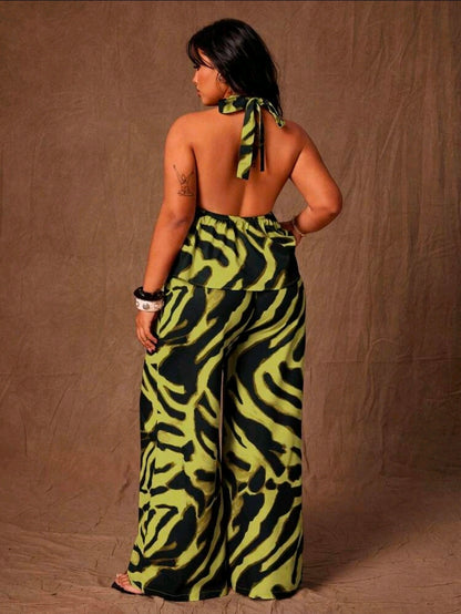 Plus size geometric halter pants set