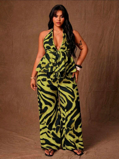 Plus size geometric halter pants set